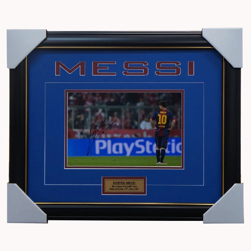 Lionel Messi Signed Barcelona Football Club Photo Framed With Plaque + Coa - 3238