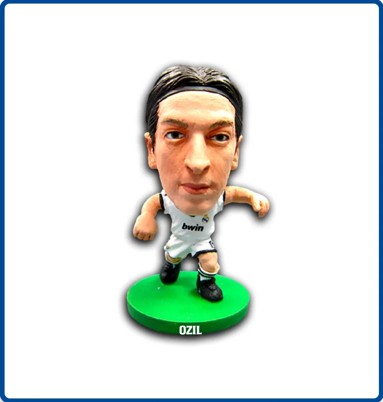 Soccerstarz - Real Madrid - Mesut Ozil - Home Kit