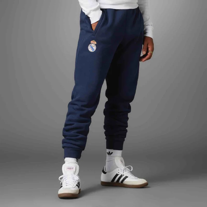 Real Madrid Essentials Trefoil Pants