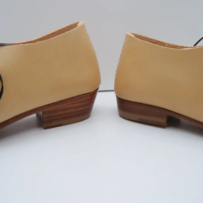 CUSTOM 3CM HEEL IN BUTTER BASE LEATHER