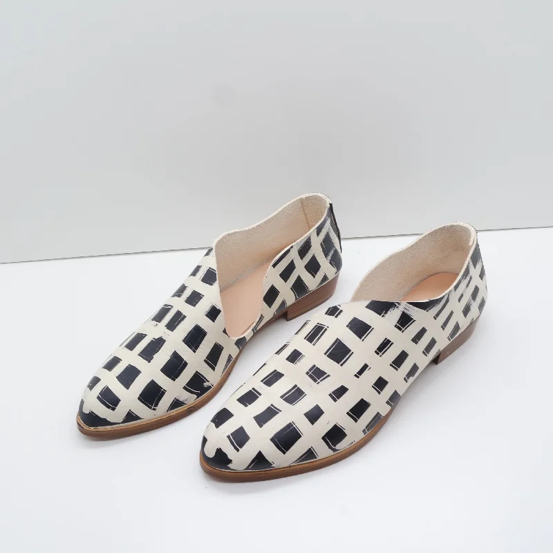 BBF24 SALE. SIZE 35. THE KIM. LIMITED EDITION: REVERSE GINGHAM. TT NORI