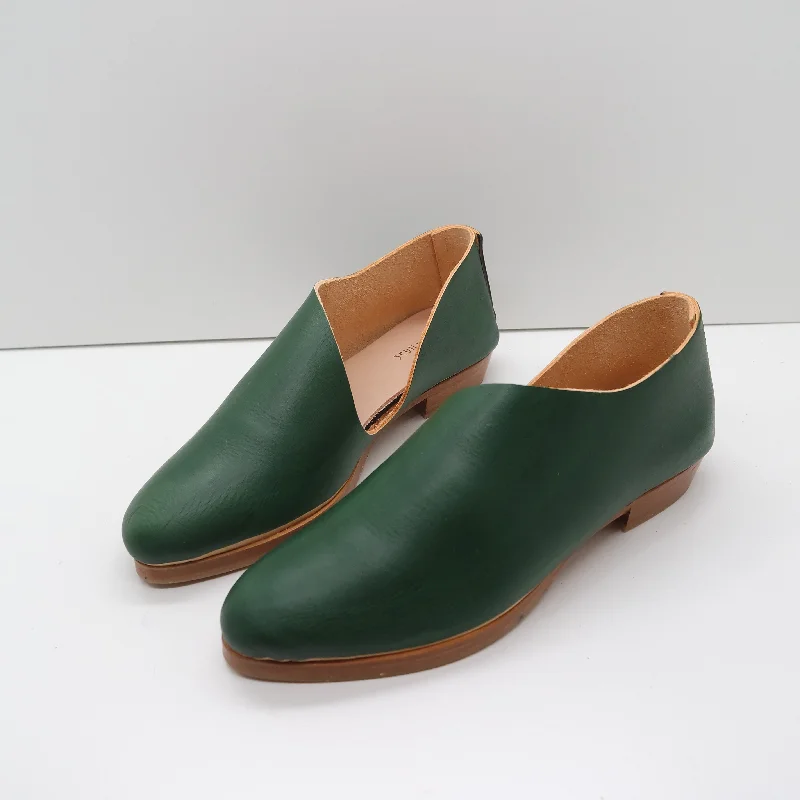 BBF24 SALE. SIZE 38. THE KIM. BB BUKO LEAF. 2CM