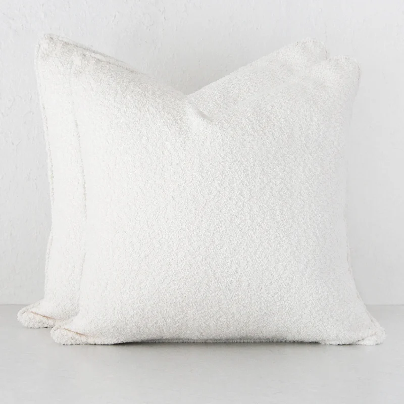 SEVILLA CUSHION BUNDLE X2  |  60 X 60  |  TERRACE WHITE BOUCLE