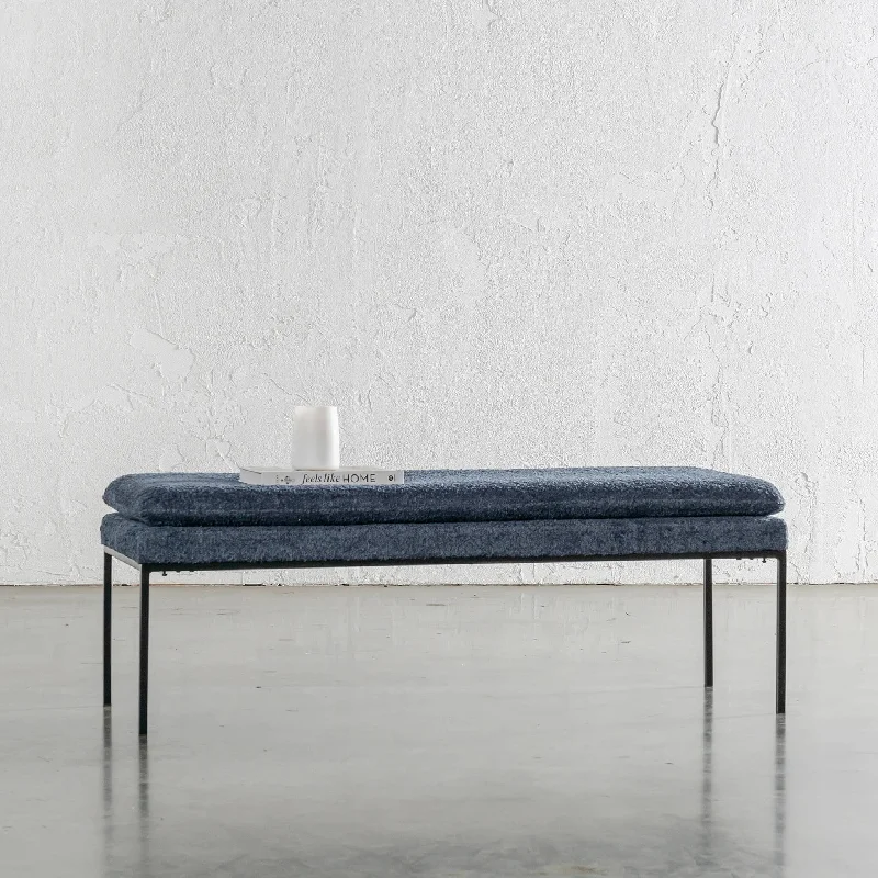 SEVILLA MODERNA BENCH  |  REEF NAVY BOUCLE