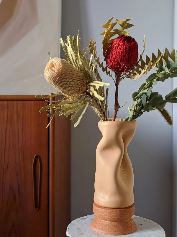 TALL PETRIFIED LEATHER AND TERRACOTA VASE